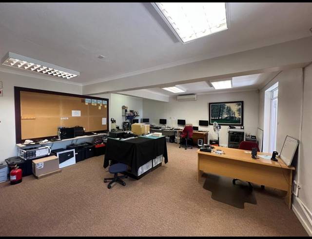 OFFICE FOR SALE IN CLARENDON